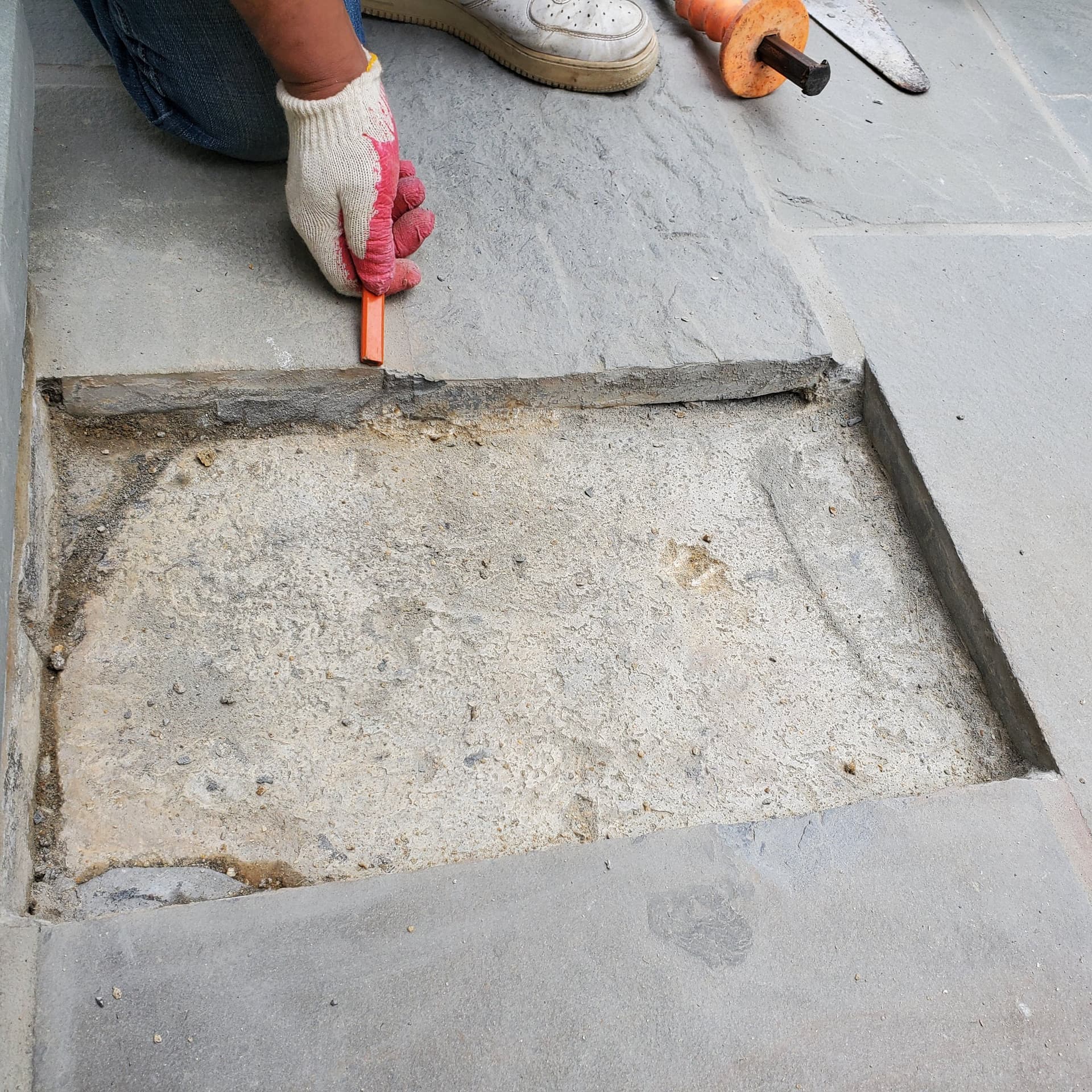 Gallery photos for Cracked Flagstone Repair Done Right: Image #3