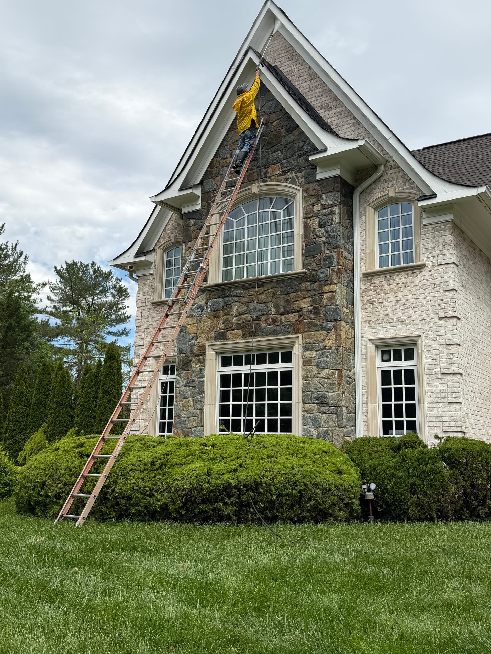 Full Exterior House Washing on a Northern Virginia Estate image