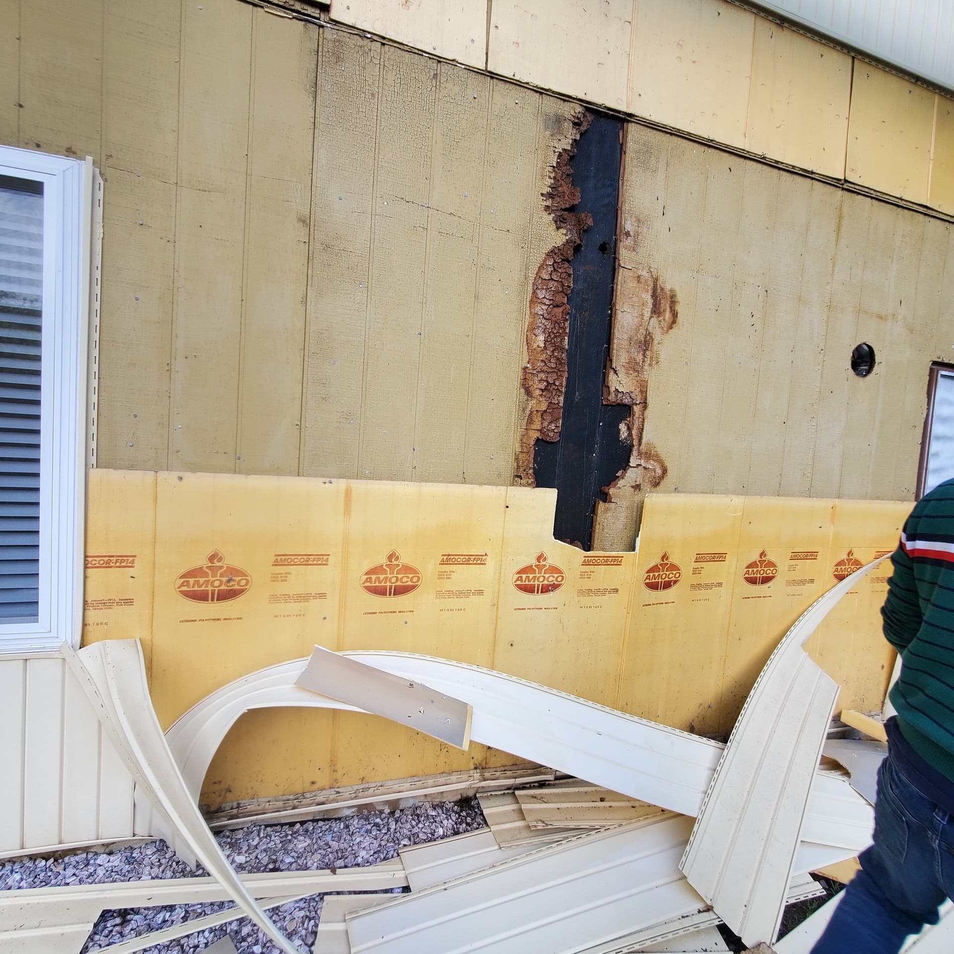 Gallery photos for What a Roof Leak Actually Does to Your Home: Image #9