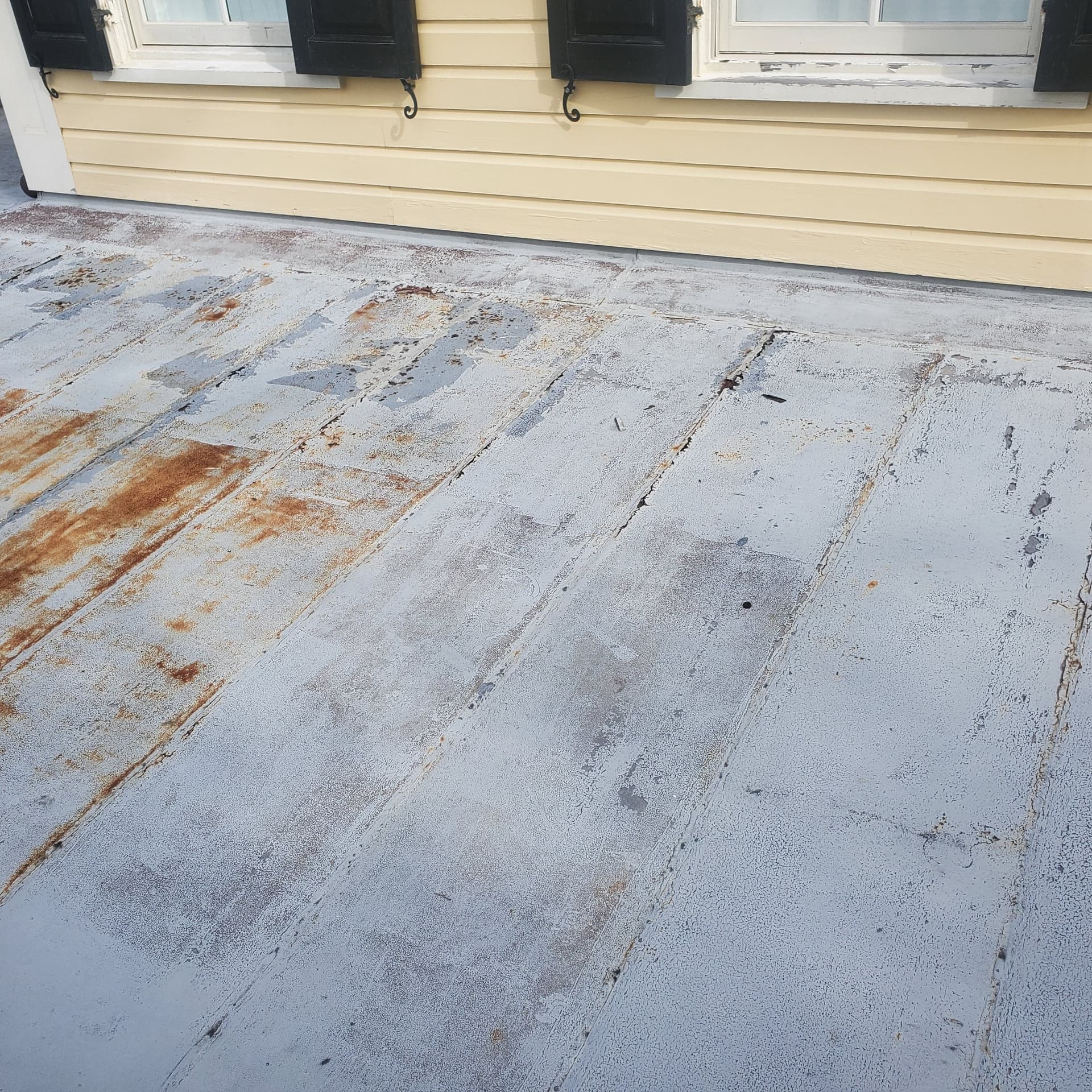 Gallery photos for Flat Roof Metal Membrane Repair and Full Restoration: Image #3
