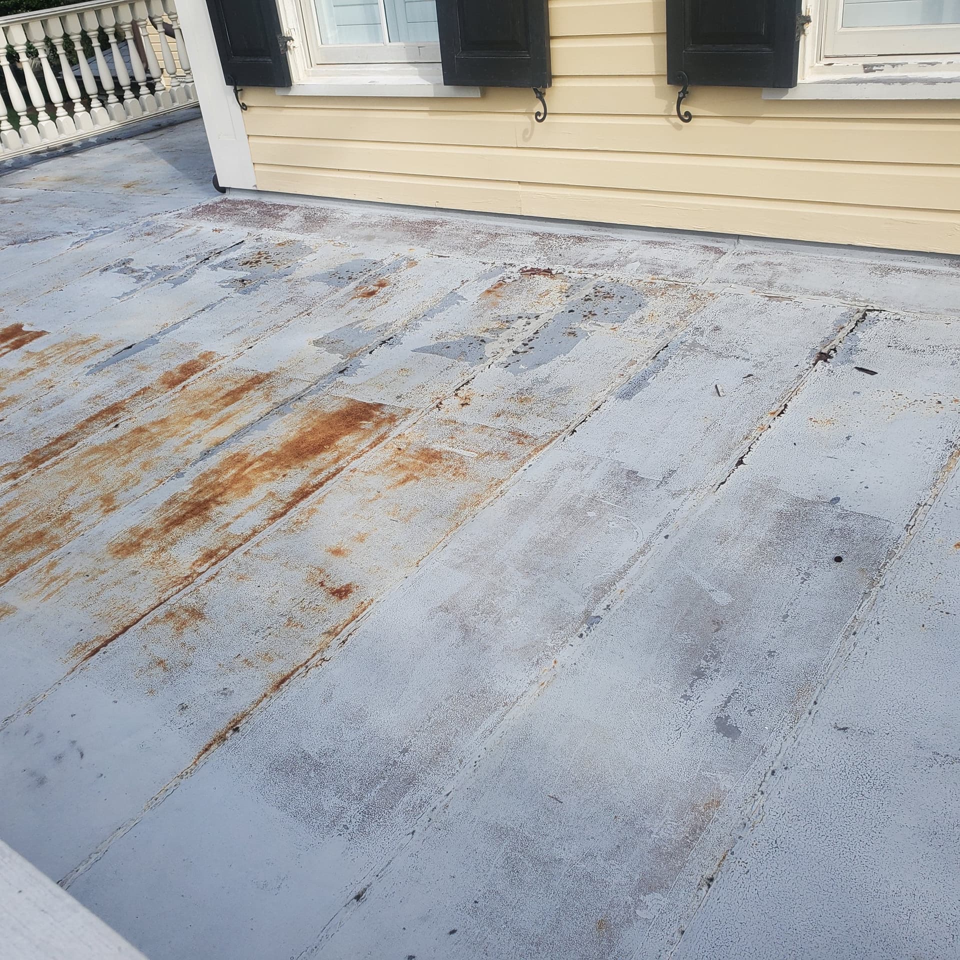 Gallery photos for Flat Roof Metal Membrane Repair and Full Restoration: Image #4