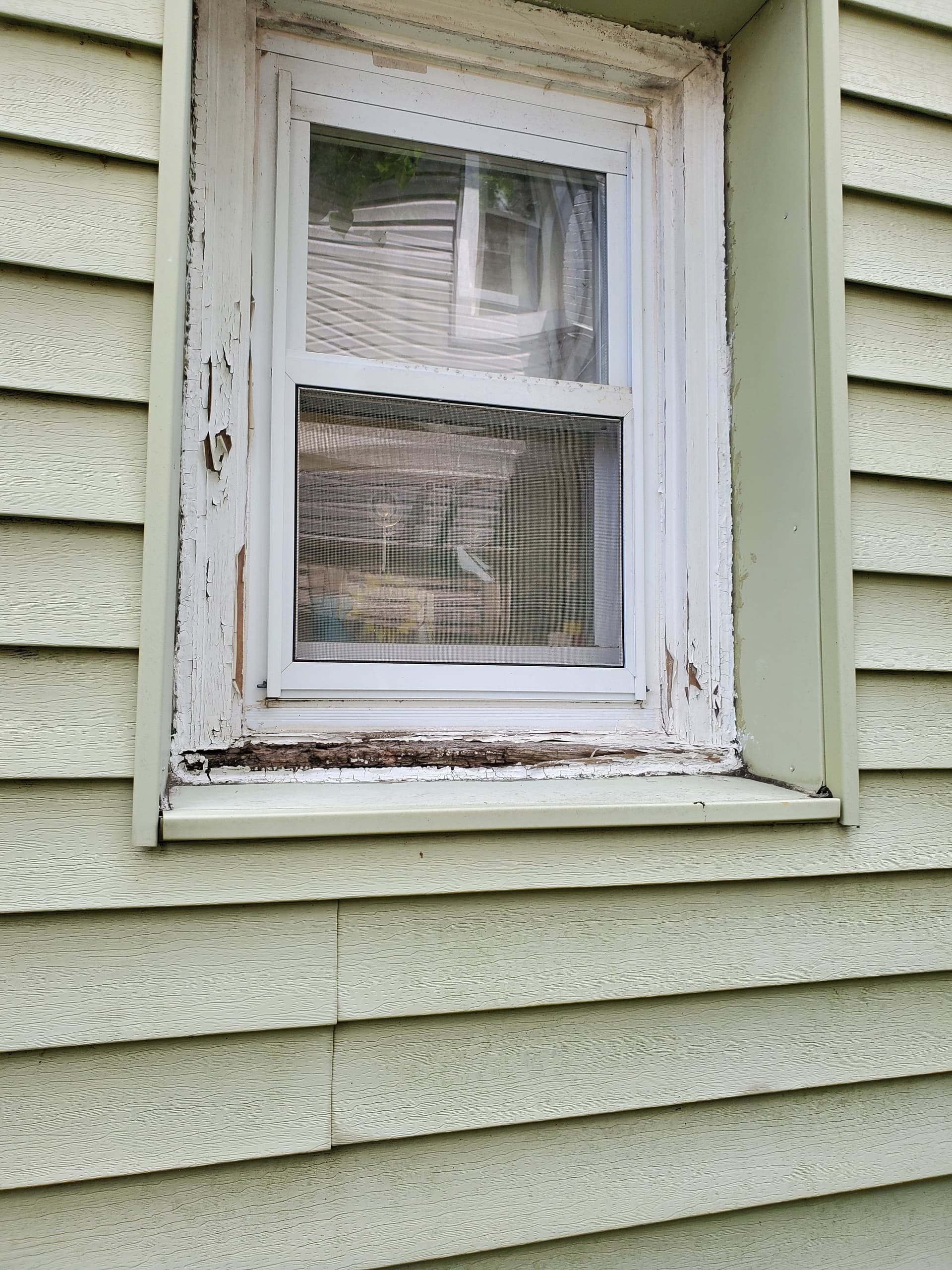 Gallery photos for Rotting Wood Window Trim Fixed Without Full Window Replacement: Image #2