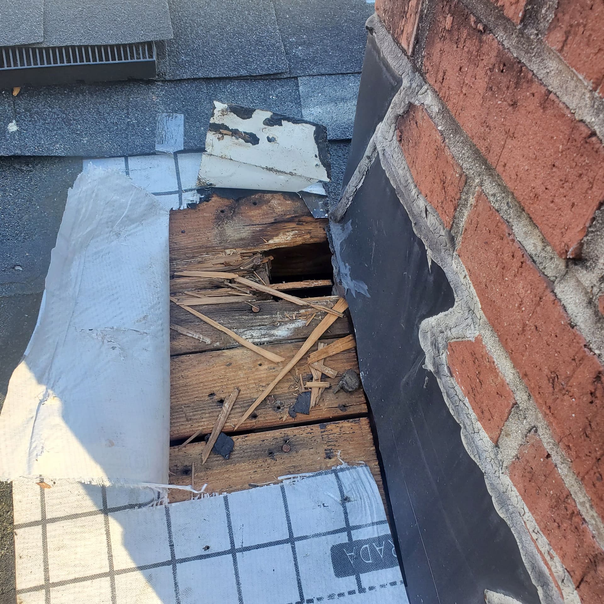 Gallery photos for Hidden Roof Damage That's Already Costing You Money: Image #6